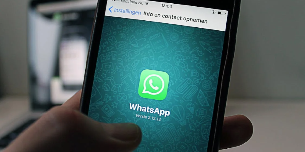 Customizing WhatsApp: A Touch of Personalization
